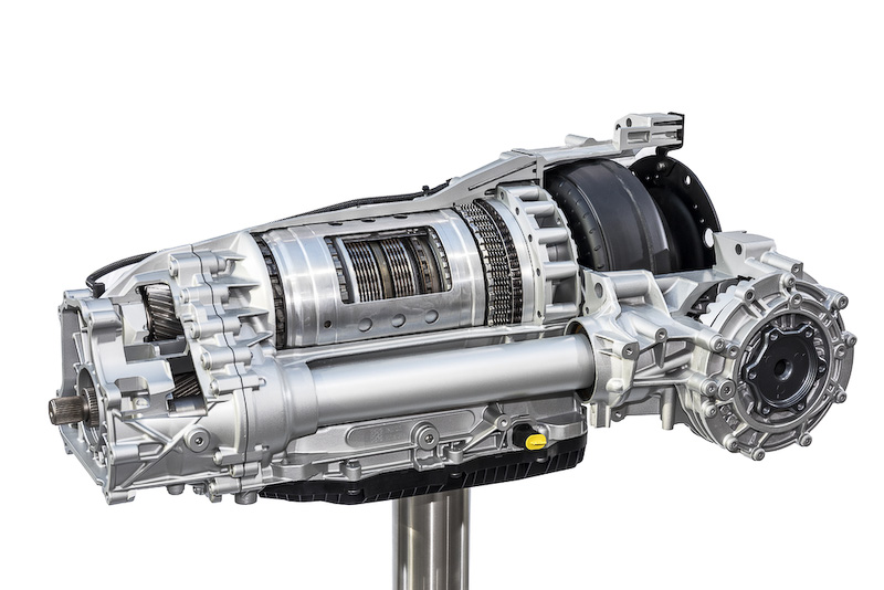 ステップ式ATの「8速ティプトロニックS」