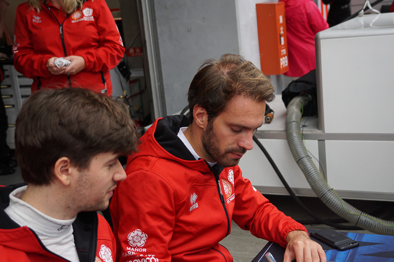 かつてトロロッソからF1に参加していたジャン・エリック・ベルニュ選手