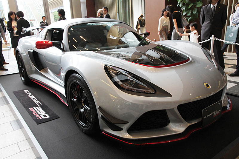 新型「エキシージ スポーツ 380」