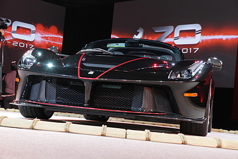 フェラーリ、約10億7700万円で落札された「ラ フェラーリ Aperta」を70