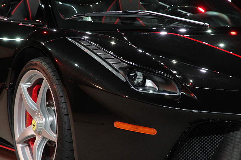 70周年の記念エンブレムも神々しい究極のデザイン