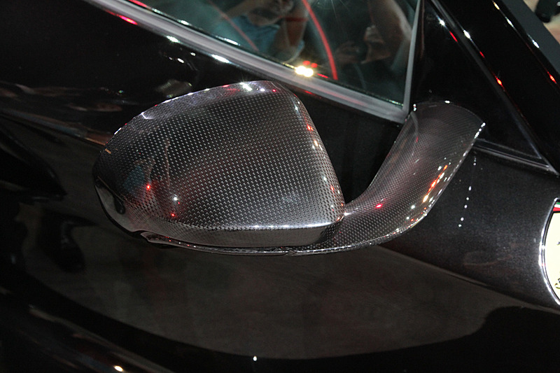 70周年の記念エンブレムも神々しい究極のデザイン