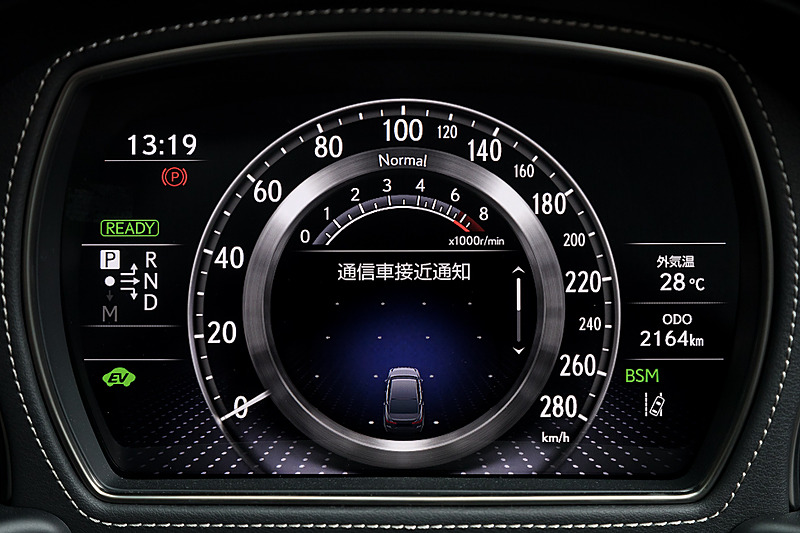 マルチインフォメーションディスプレイには各種情報の表示が可能