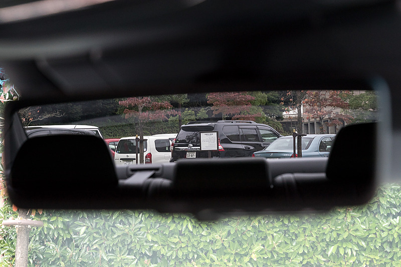 600×150mm（幅×高さ）の大型カラーヘッドアップディスプレイを採用。左側に車速、中央が走行支援、写真では表示されていないが右側にナビ関連が表示される