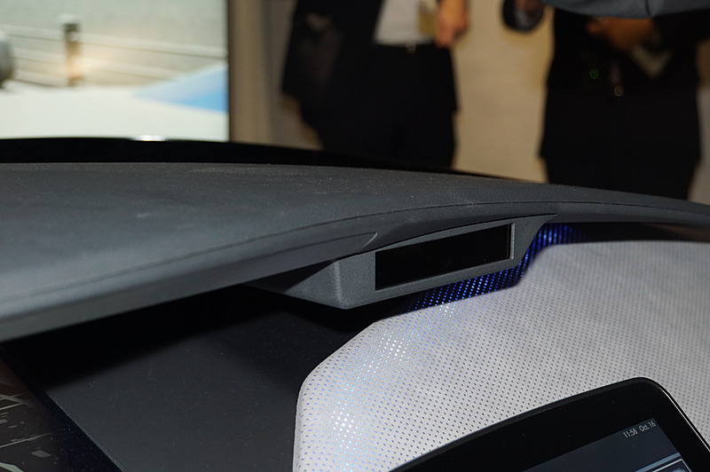 センターに設置された広角カメラ