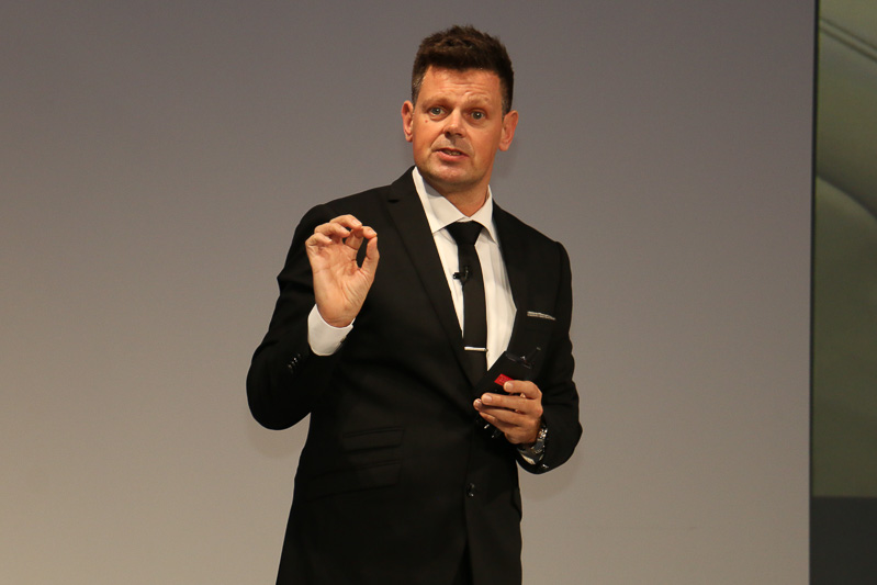 ボルボ・カー・グループ デザイン部 バイスプレジデント ジョナサン・ディズリー氏