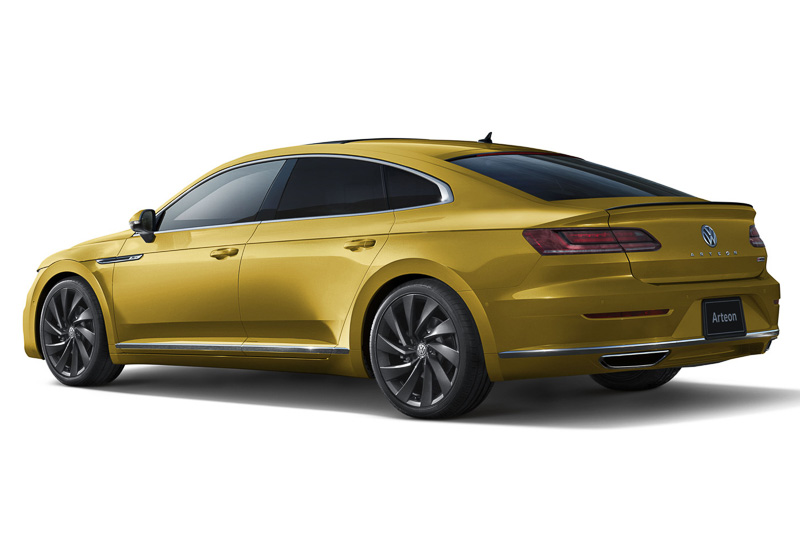 新型「アルテオン」R-Line 4MOTION Advance