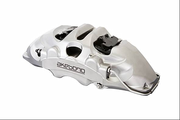 新開発「10ピストンブレーキキャリパー」（プロトタイプ）