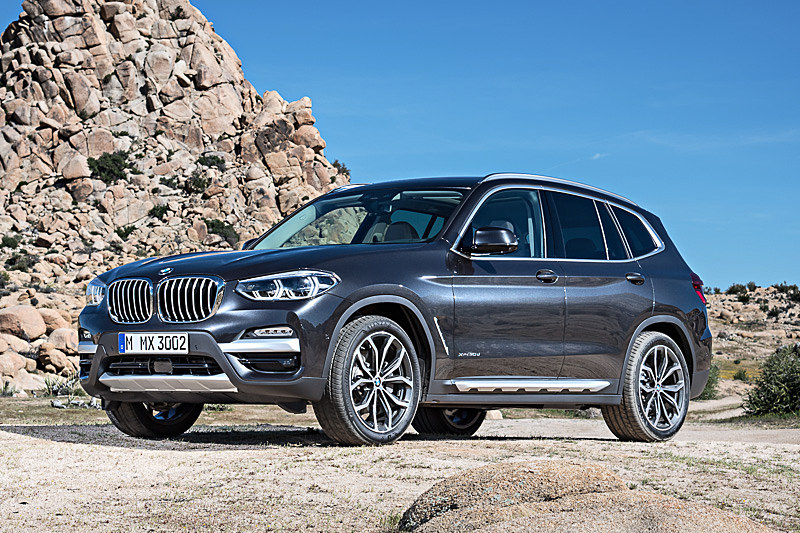 新型X3「xDrive20d」のボディサイズは4720×1890×1675mm（全長×全幅×全高）、ホイールベースは2865mm
