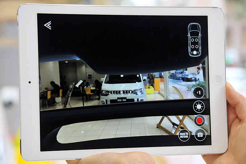 後方の視界も確認できた