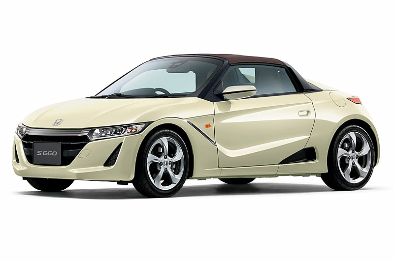 「S660（エスロクロクマル）」の特別仕様車「#komorebi edition」