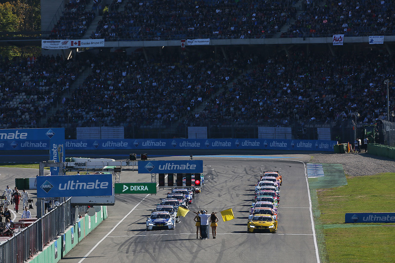 レース1のスタート進行とスタート