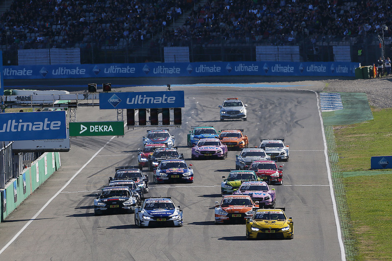 レース1のスタート進行とスタート