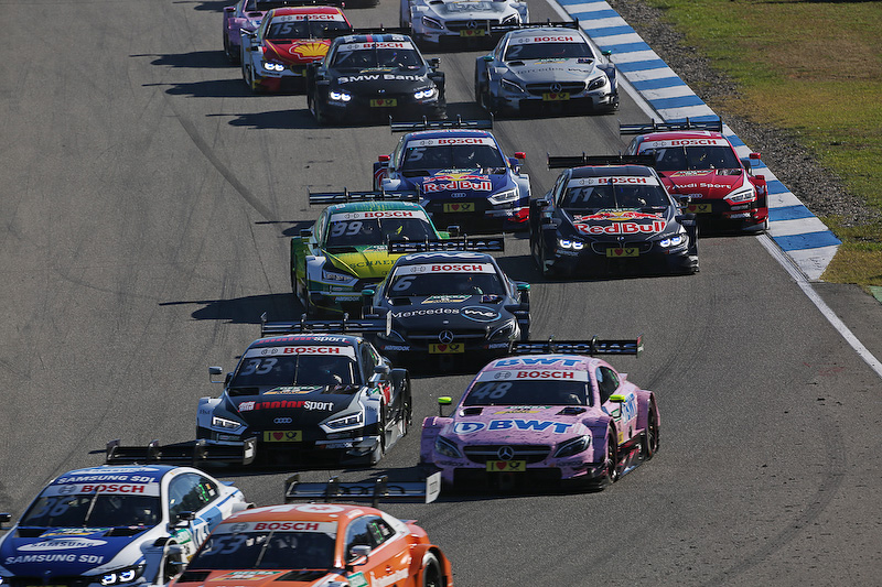 レース1のスタート進行とスタート