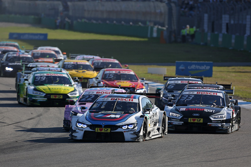 レース2のスタートほか