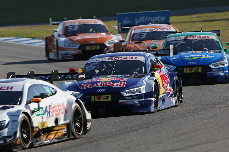 レース2のスタートほか