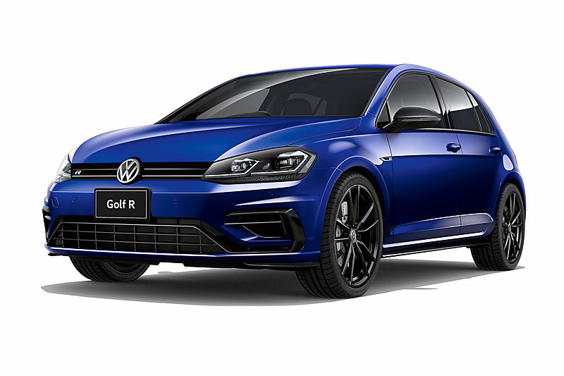 R専用色の「ラピスブルーメタリック」。販売台数は70台限定