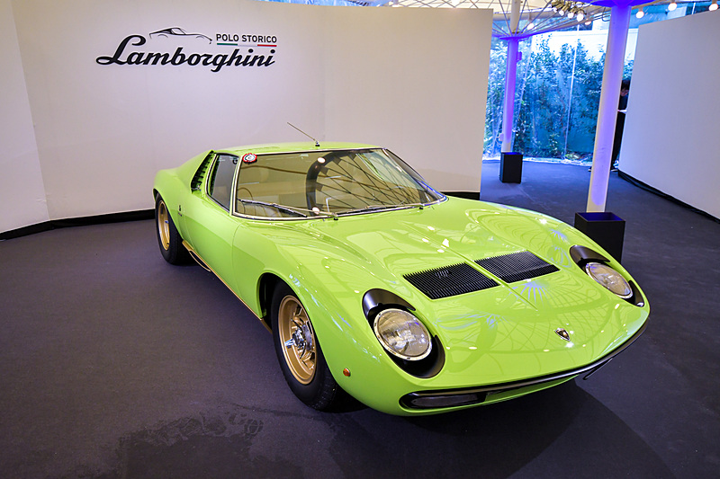 かなり状態のいい「ミウラ」。オーナーは日本人とのこと