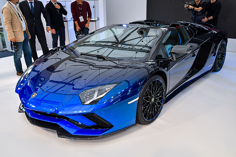 アヴェンタドール S ロードスター 50th Anniversary Japan