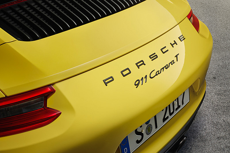 リアに装着しているロゴ