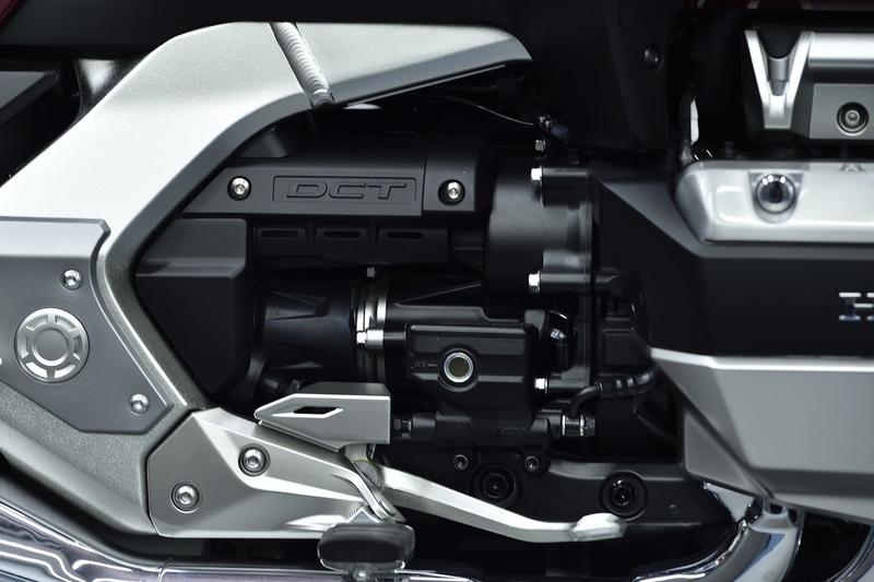 撮影車は7速DCT仕様