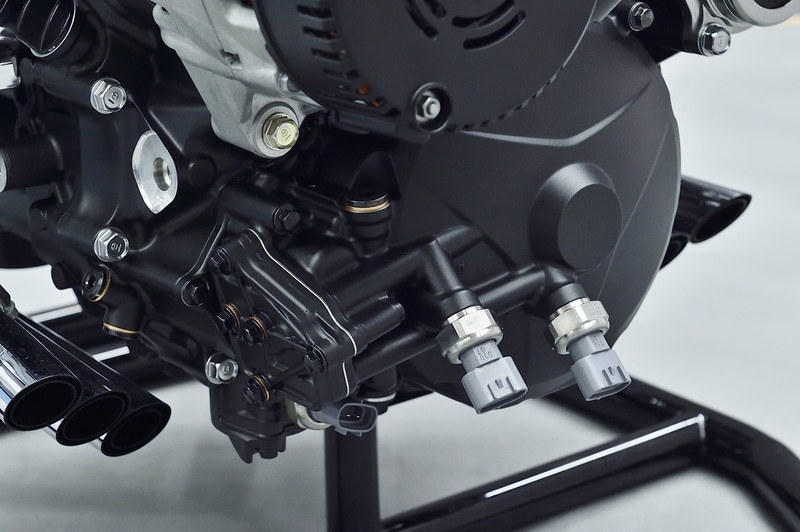 撮影車は7速DCT仕様