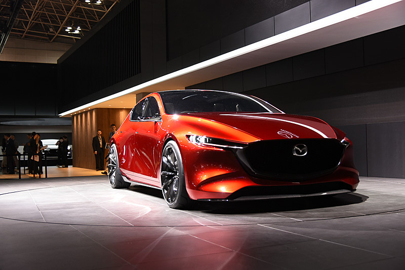 東京モーターショー会場に展示された魁 CONCEPT