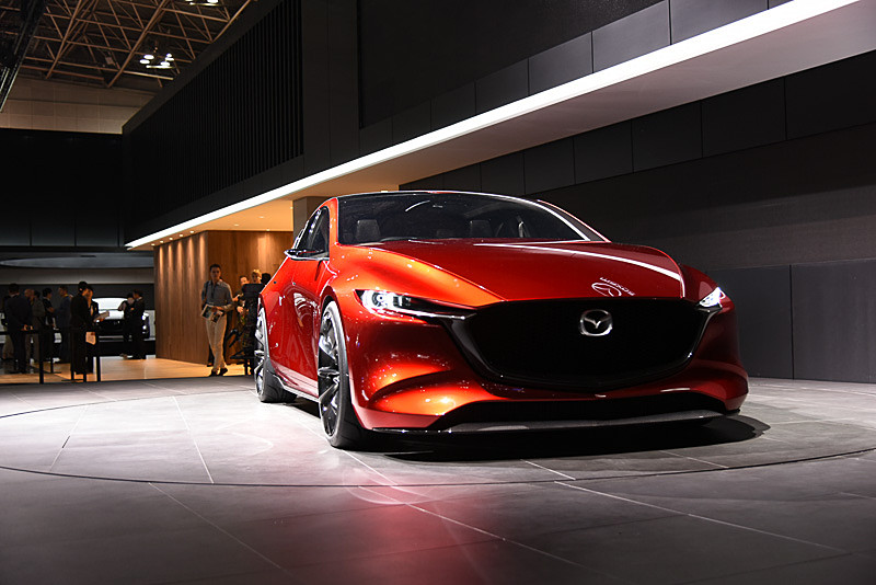 東京モーターショー会場に展示された魁 CONCEPT