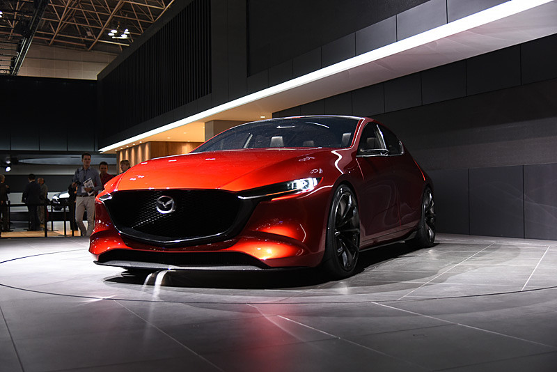 東京モーターショー会場に展示された魁 CONCEPT