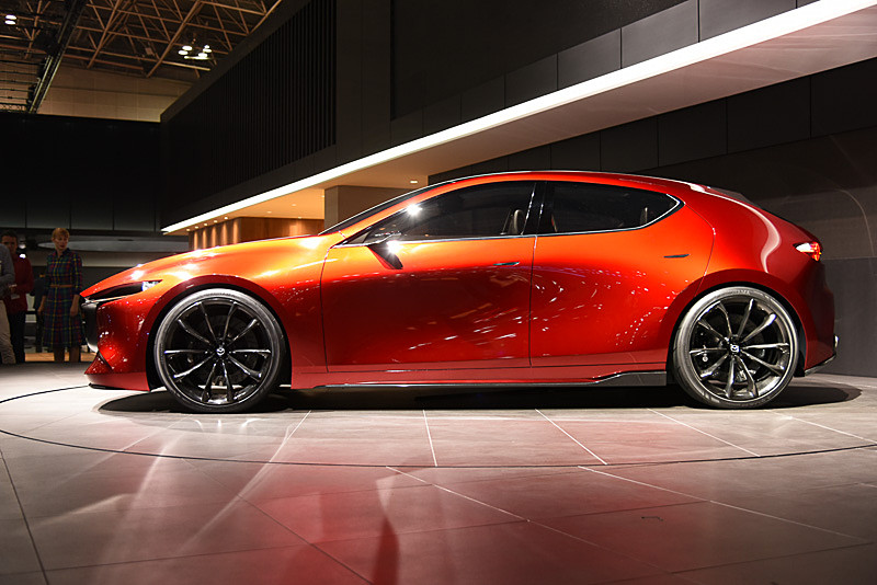 東京モーターショー会場に展示された魁 CONCEPT