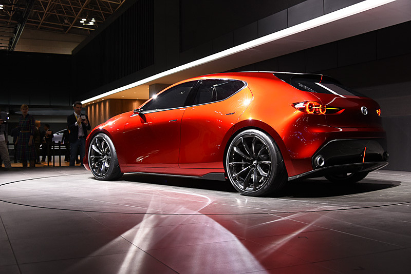 東京モーターショー会場に展示された魁 CONCEPT