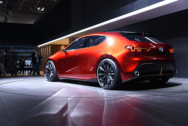 東京モーターショー会場に展示された魁 CONCEPT