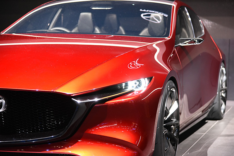 東京モーターショー会場に展示された魁 CONCEPT