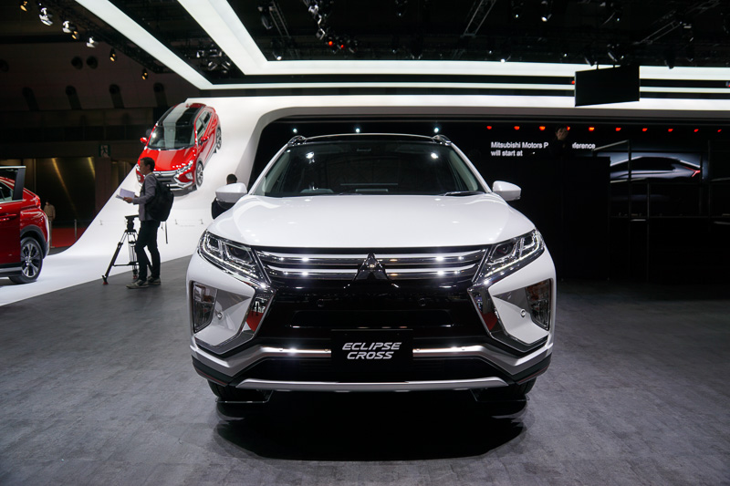 2017年度末に発売予定の新型車「エクリプスクロス」