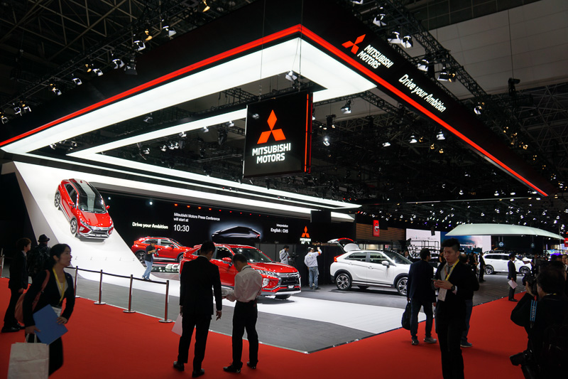 三菱自動車工業のブースは東展示棟4〜6ホール