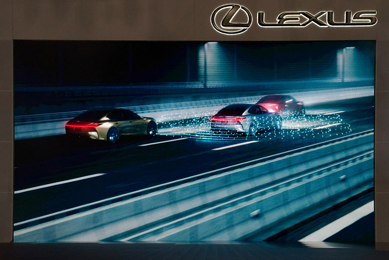LS＋ Conceptの自動運転機能「Highway Teammate」を紹介するイメージ動画が上映された