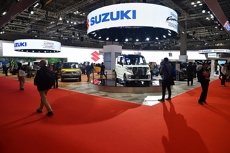東京モーターショー2017のスズキブース