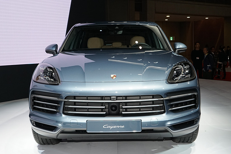 新型「カイエン」