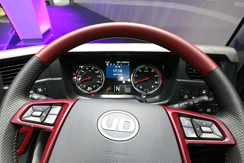 ハンドル操作をした様子も動画で記録される