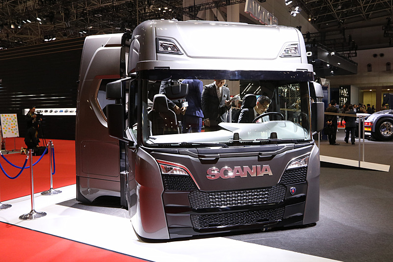 キャビンのカットモデルも展示