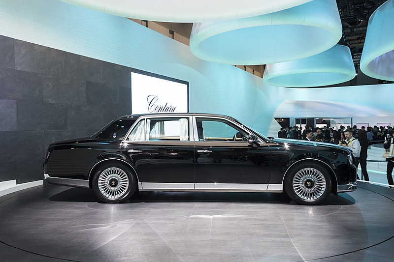 新型センチュリー