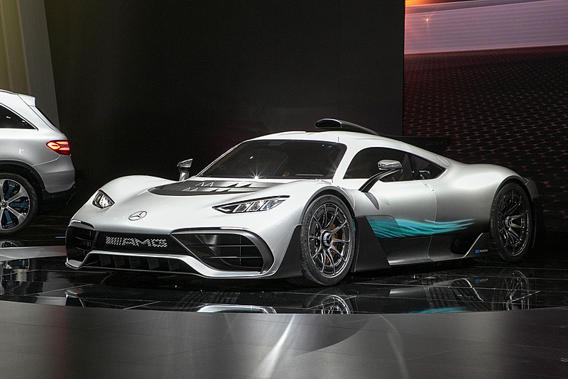 メルセデス・ベンツのブースで公開されたPHV（プラグインハイブリッド）スーパースポーツモデル「メルセデスAMG Project ONE」
