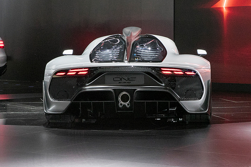 メルセデスAMG Project ONE。パワーは1000PS以上