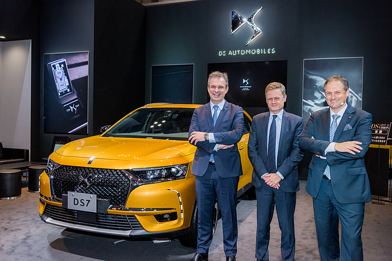 DSブースで発表されたフラグシップSUV「DS 7 クロスバック」