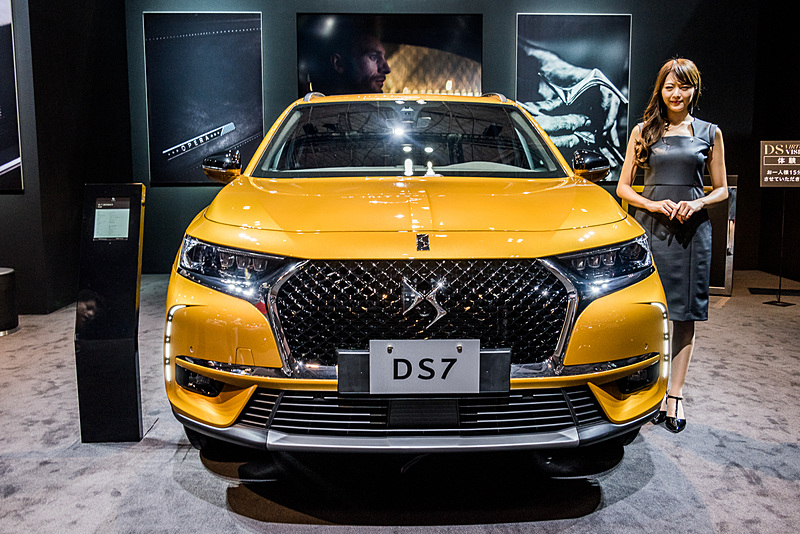 フラグシップ5ドアSUV「DS 7 クロスバック」