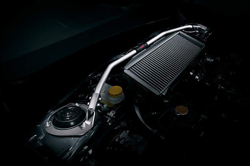 STI製フレキシブルタワーバーフロント