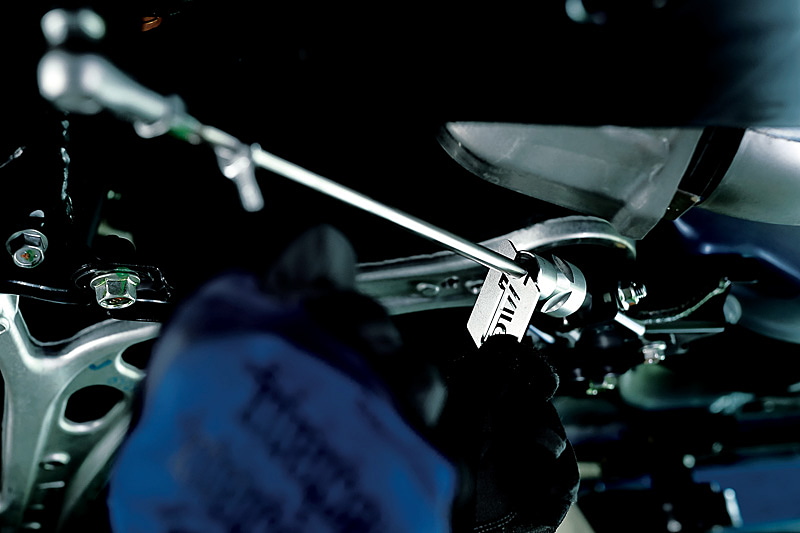 足まわり組み付けのイメージ