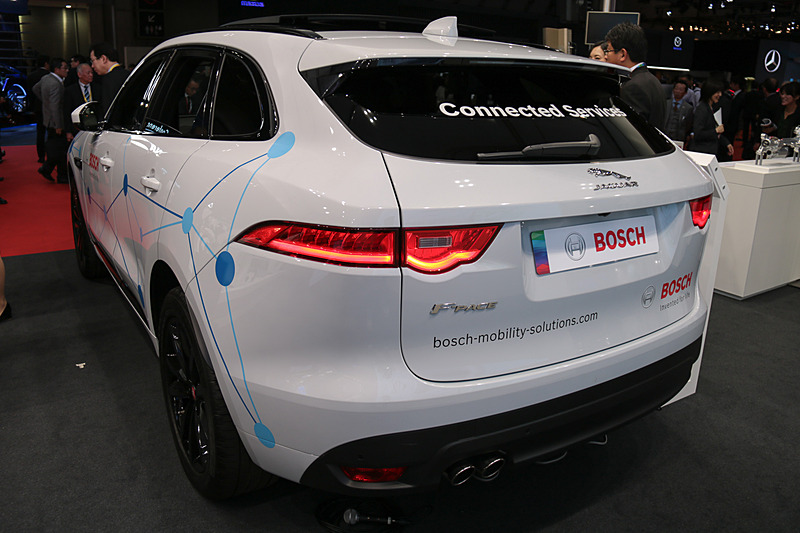 コネクテッドデモンストレーターとなったジャガーのF-PACE