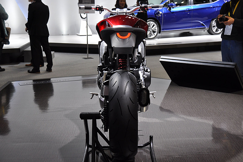 テールランプもLED