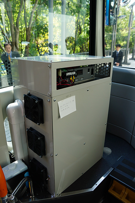 SBドライブのバス運行用のコンピュータ